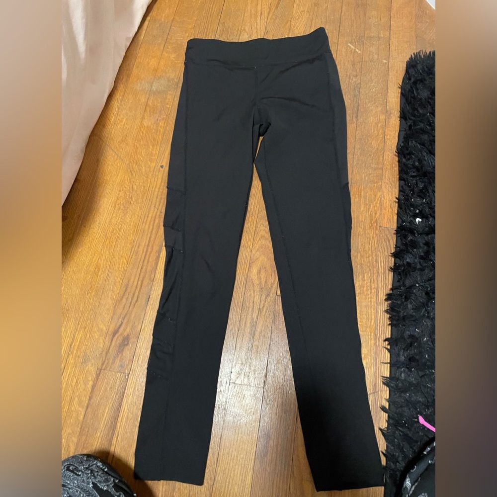 2 pairs black leggings